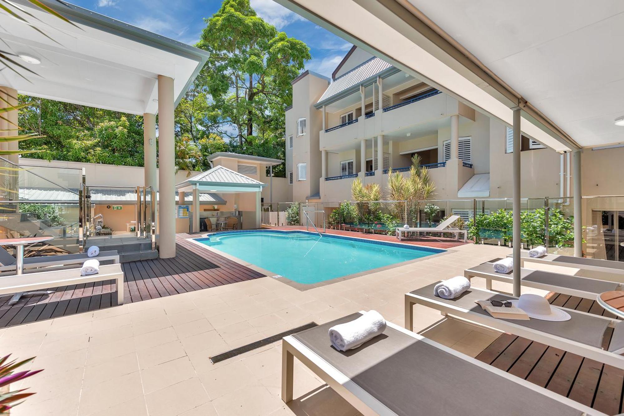 Aparthotel The Newport On Macrossan - Adults Only Port Douglas Exterior foto