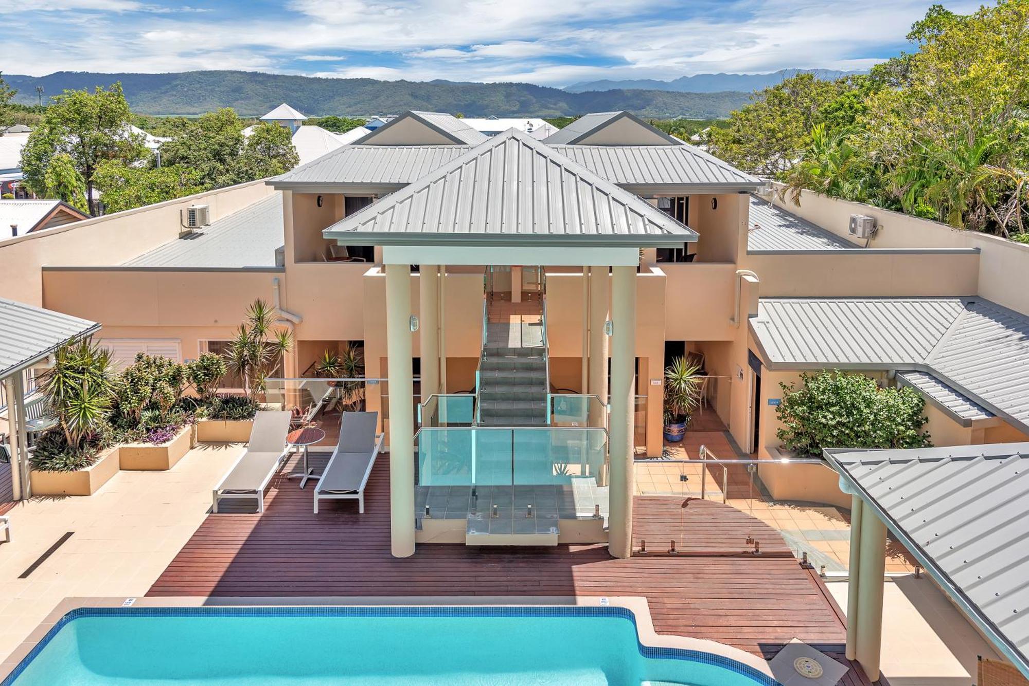 Aparthotel The Newport On Macrossan - Adults Only Port Douglas Exterior foto